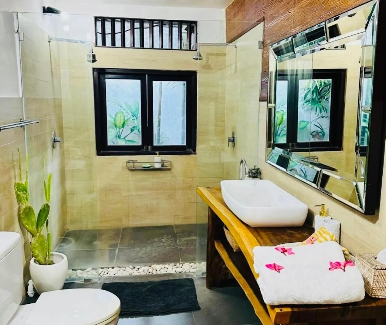 Luka Villas - Luxury 2 Bedroom Private Pool Villa Seminyak  Seminyak (Bali)