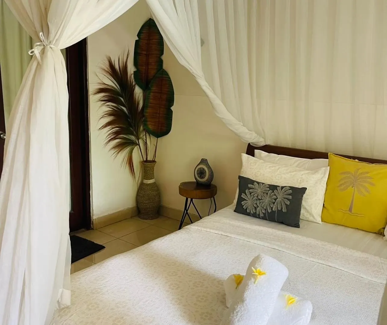 Luka Villas - Luxury 2 Bedroom Private Pool Villa Seminyak   Seminyak (Bali)