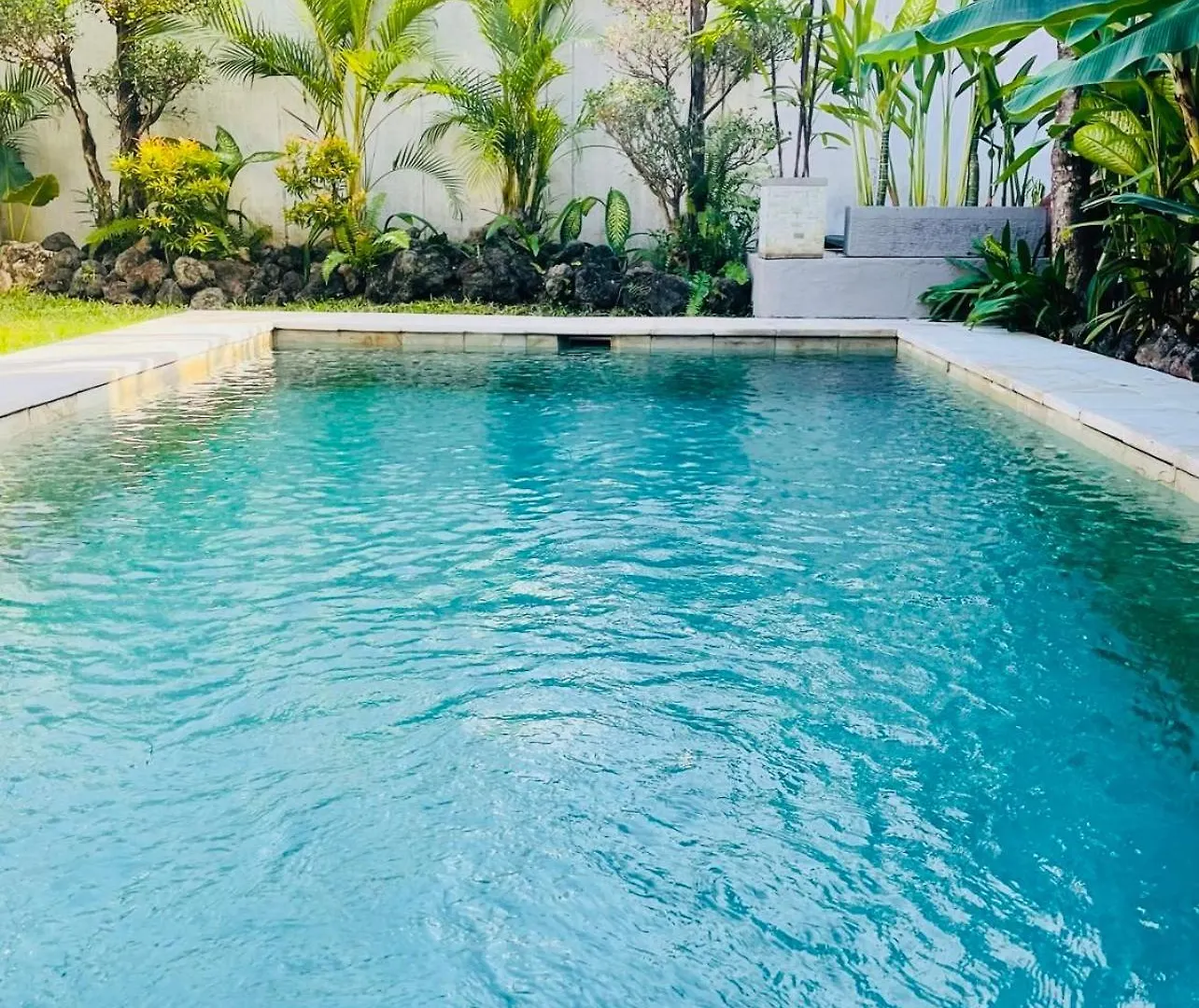 Luka Villas - Luxury 2 Bedroom Private Pool Villa Seminyak